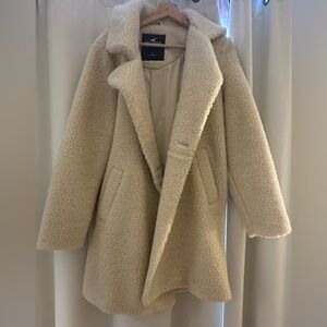 Hollister Cream Teddy Jacket (SMALL)